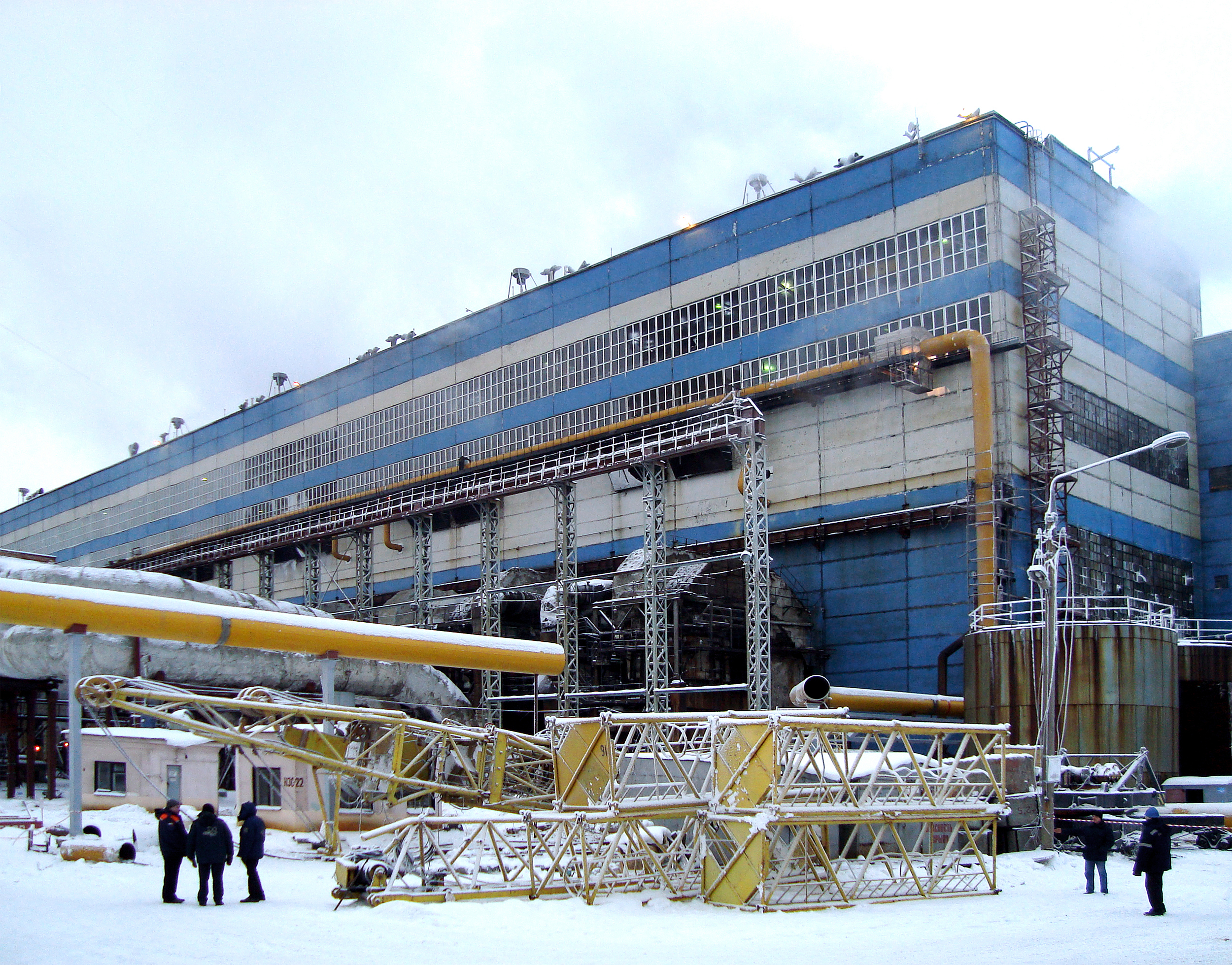 Газификация ТЭЦ в Архангельской области, 2010-2011 гг. - монтаж газопровода от ГРП до главного корпуса Архангельской ТЭЦ